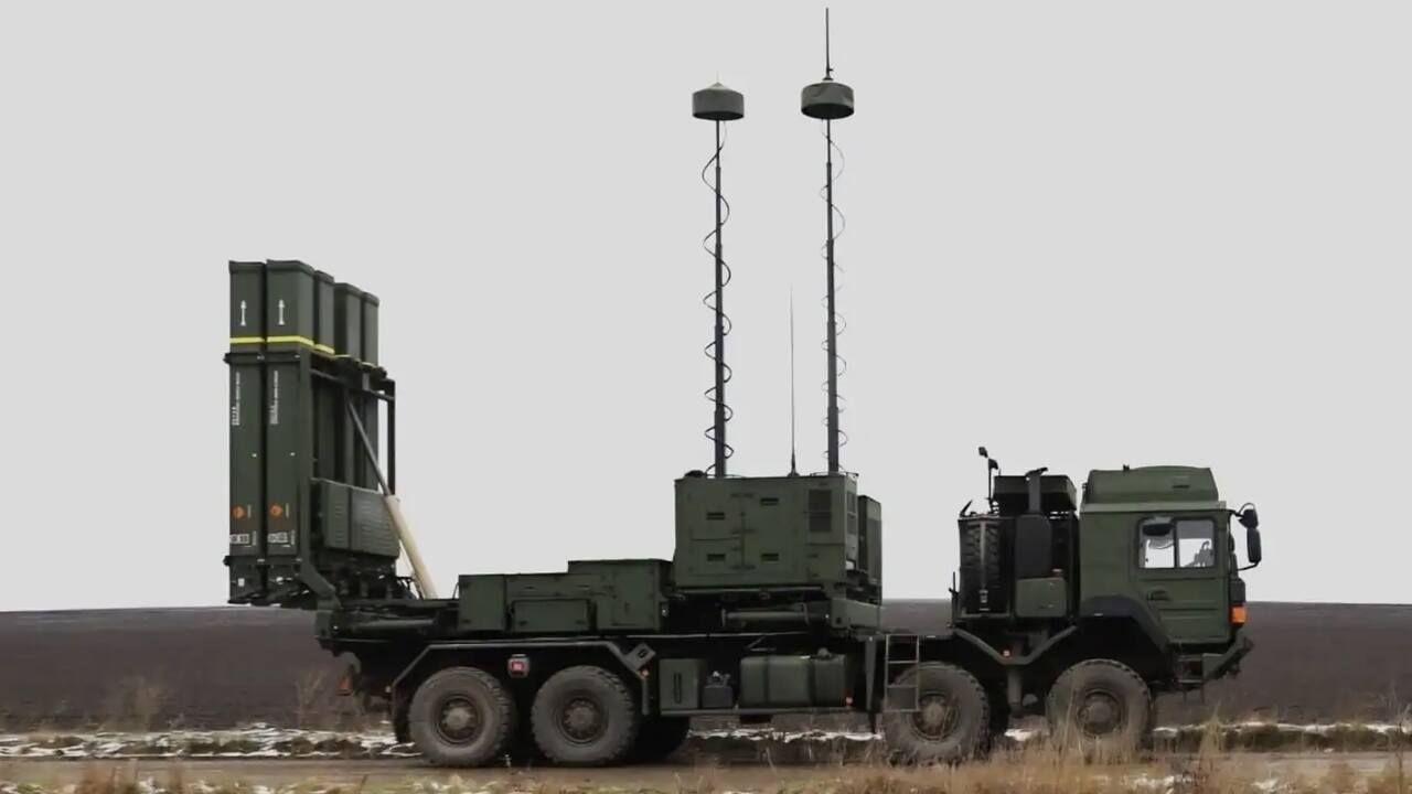 Alemanha entrega novo sistema de defesa aérea IRIS-T para a Ucrânia