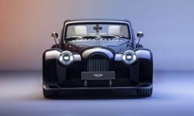 Morgan transforma o Midsummer em cupê de edição ultraexclusiva com apenas nove unidades