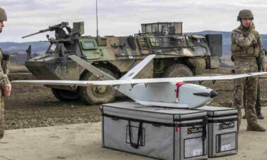 Fábrica francesa de drones que abastece a Ucrânia é alvo de ataque com coquetéis molotov