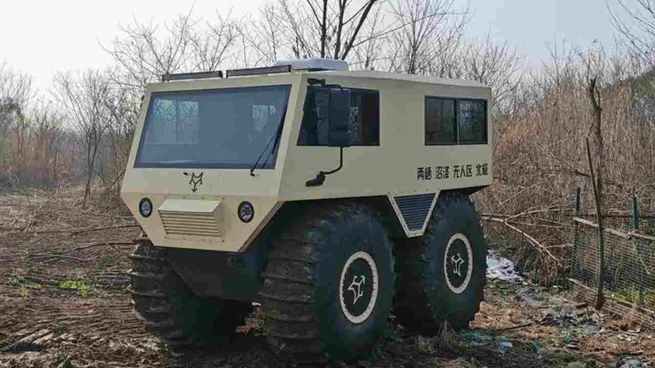 中国、31人を輸送可能な10×10水陸両用車を発表