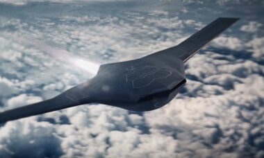 Shield AI apresenta caça autônomo de decolagem vertical na Eurosatory 2026
