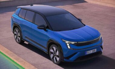 Skoda revela SUV elétrico Peaq com até sete lugares e mais de 600 km de autonomia