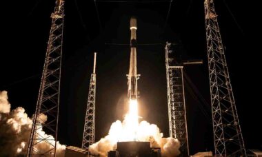 SpaceX construirá constelação de satélites para detectar aeronaves, drones e mísseis