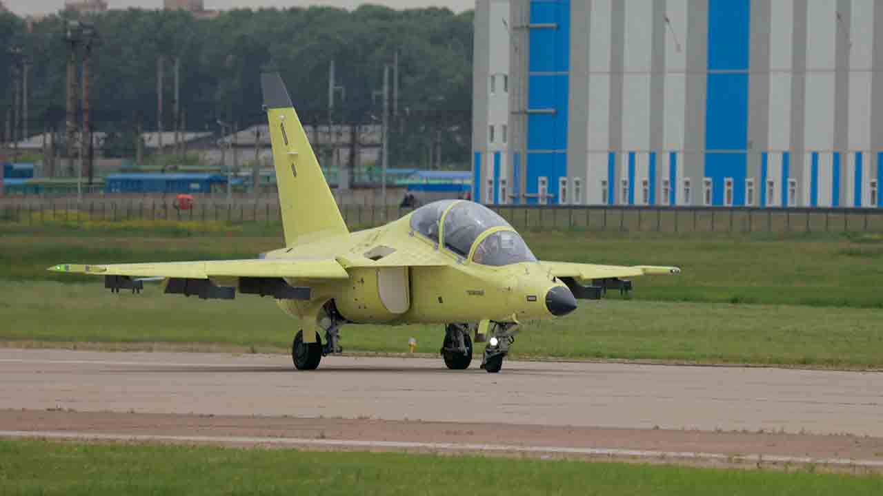 Yak-130M. Telegram @uac_aviaprof