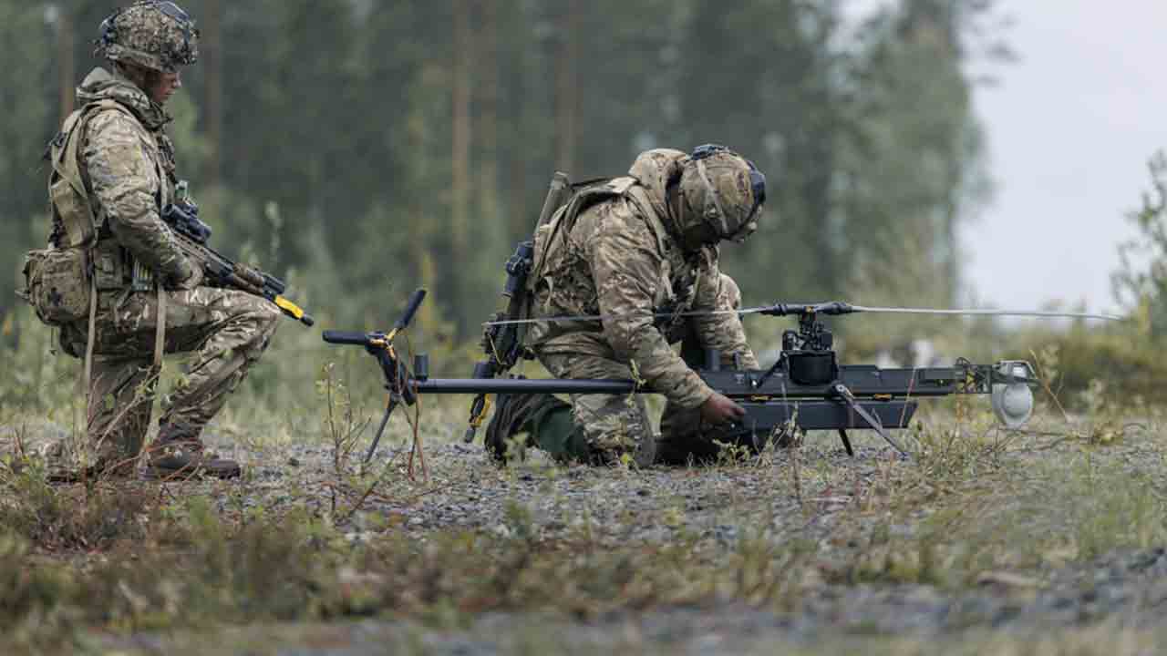 Exército britânico testa drones de ataque a apenas 70 km da fronteira russa. Foto: British Army