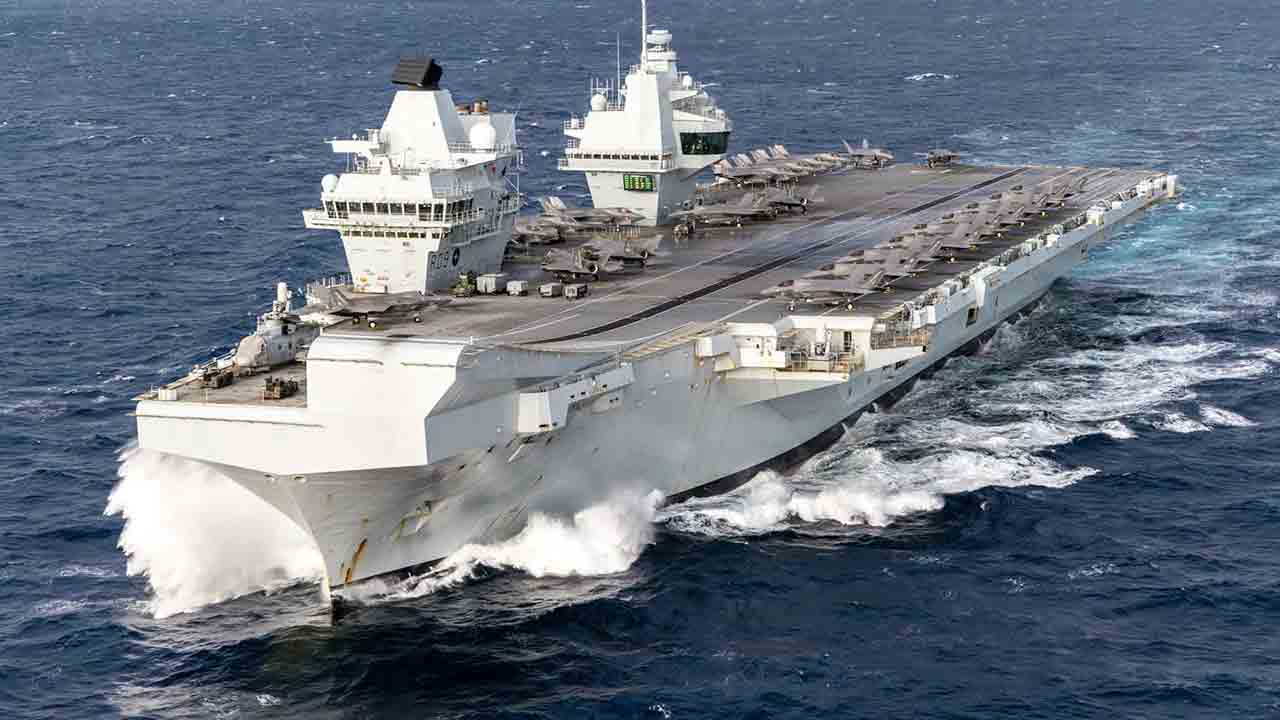 HMSプリンス・オブ・ウェールズ。写真：Royal Navy