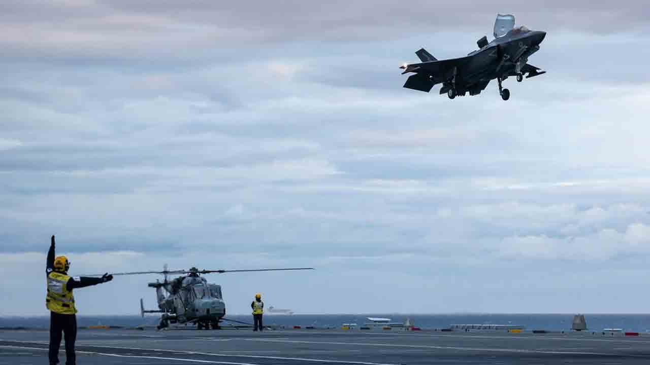 HMSプリンス・オブ・ウェールズに搭載されたF-35Bライトニング。写真：UK Ministry Of Defence