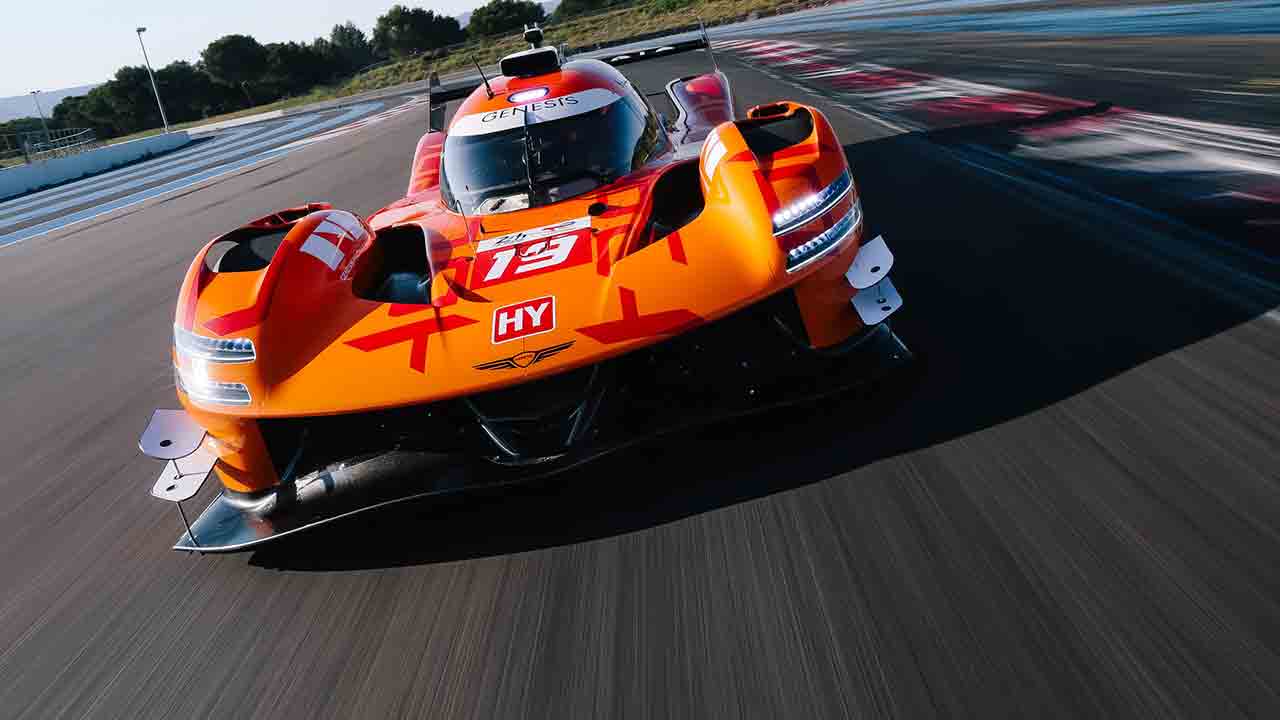 GMR-001 Hypercars. Photo : Genesis