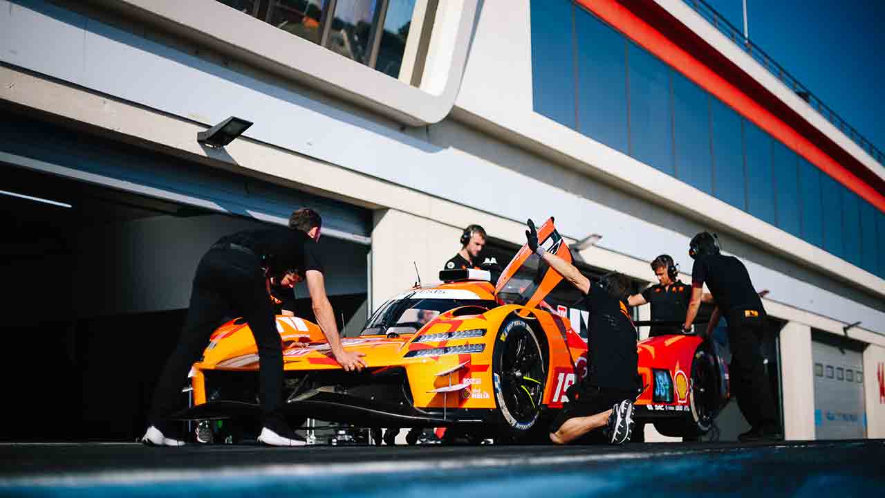 GMR-001 Hypercars. Photo : Genesis