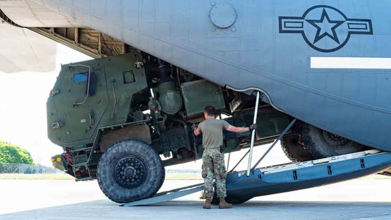 EUA treinam ataques de precisão com HIMARS após deslocamento de 3.200 km (Foto: army.mil)