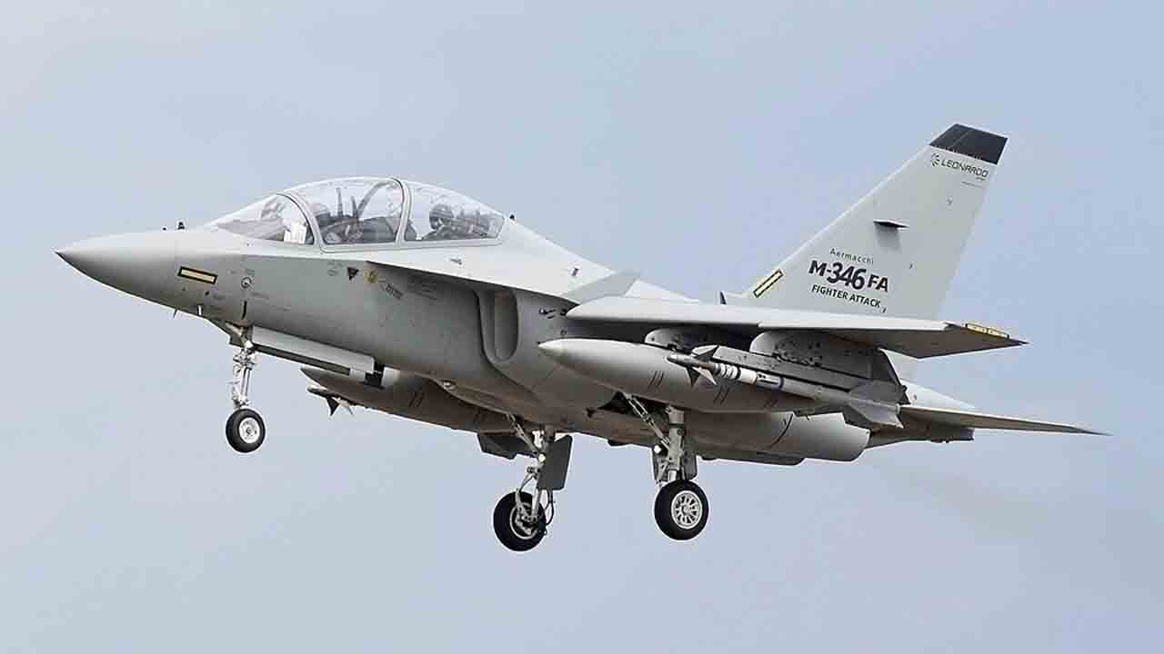 M-346. Foto: Leonardo/Divulgação