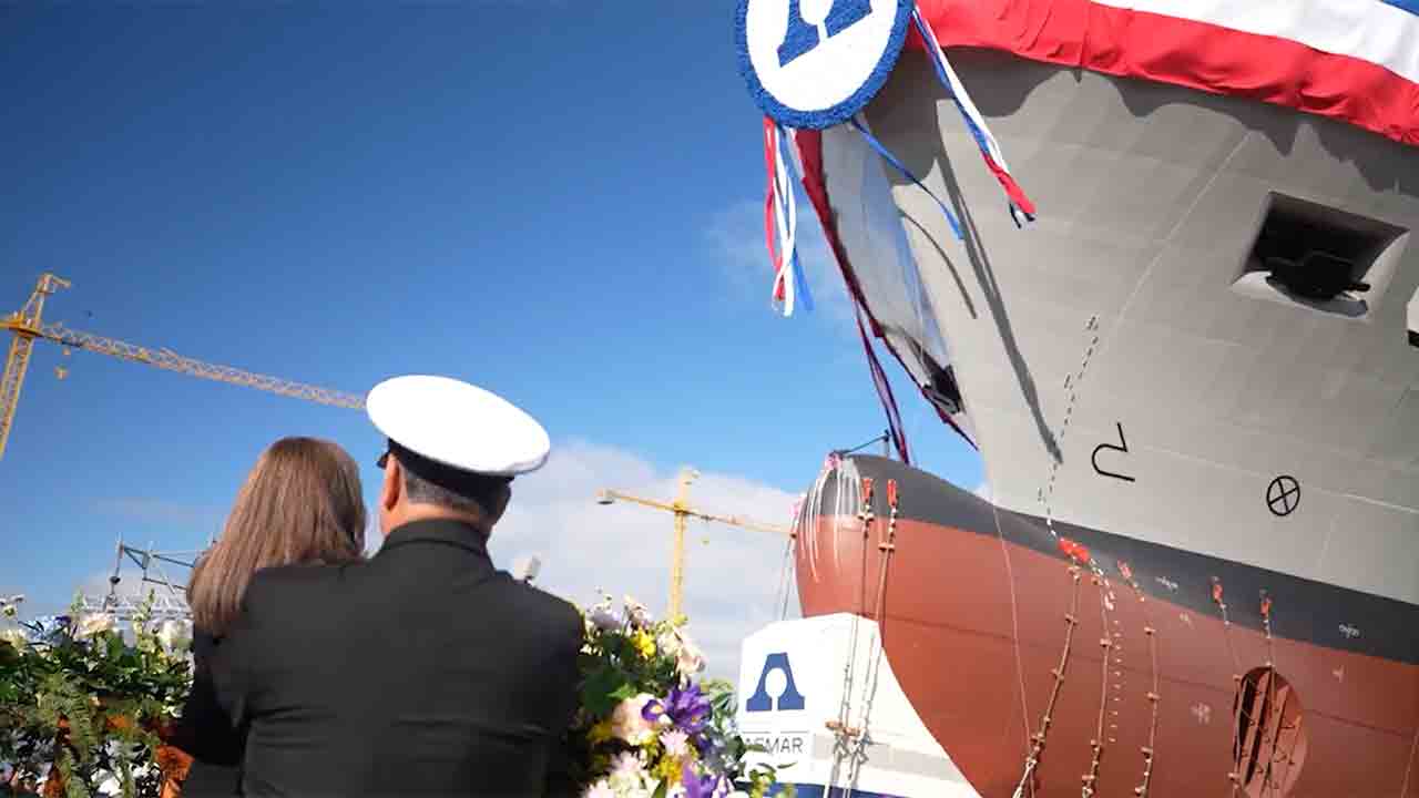 Chile lança primeiro LPD de 8 mil toneladas e avança na modernização naval (X @Armada_Chile)