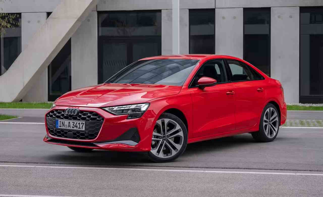 Audi redesenha interior do A3 e elimina mais botões físicos na linha 2027