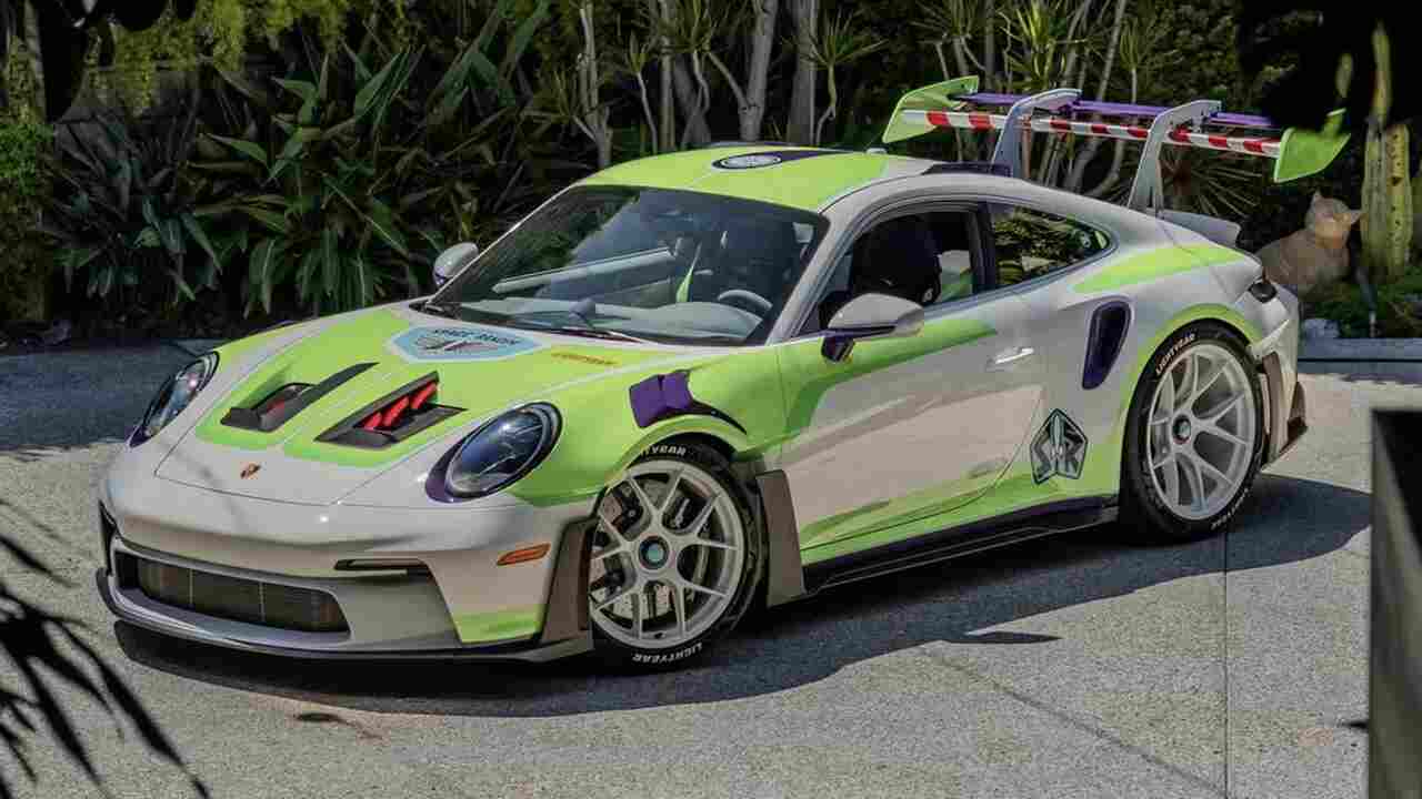 A Porsche három egyedi 911-est mutatott be a Toy Story 5 ünneplésére