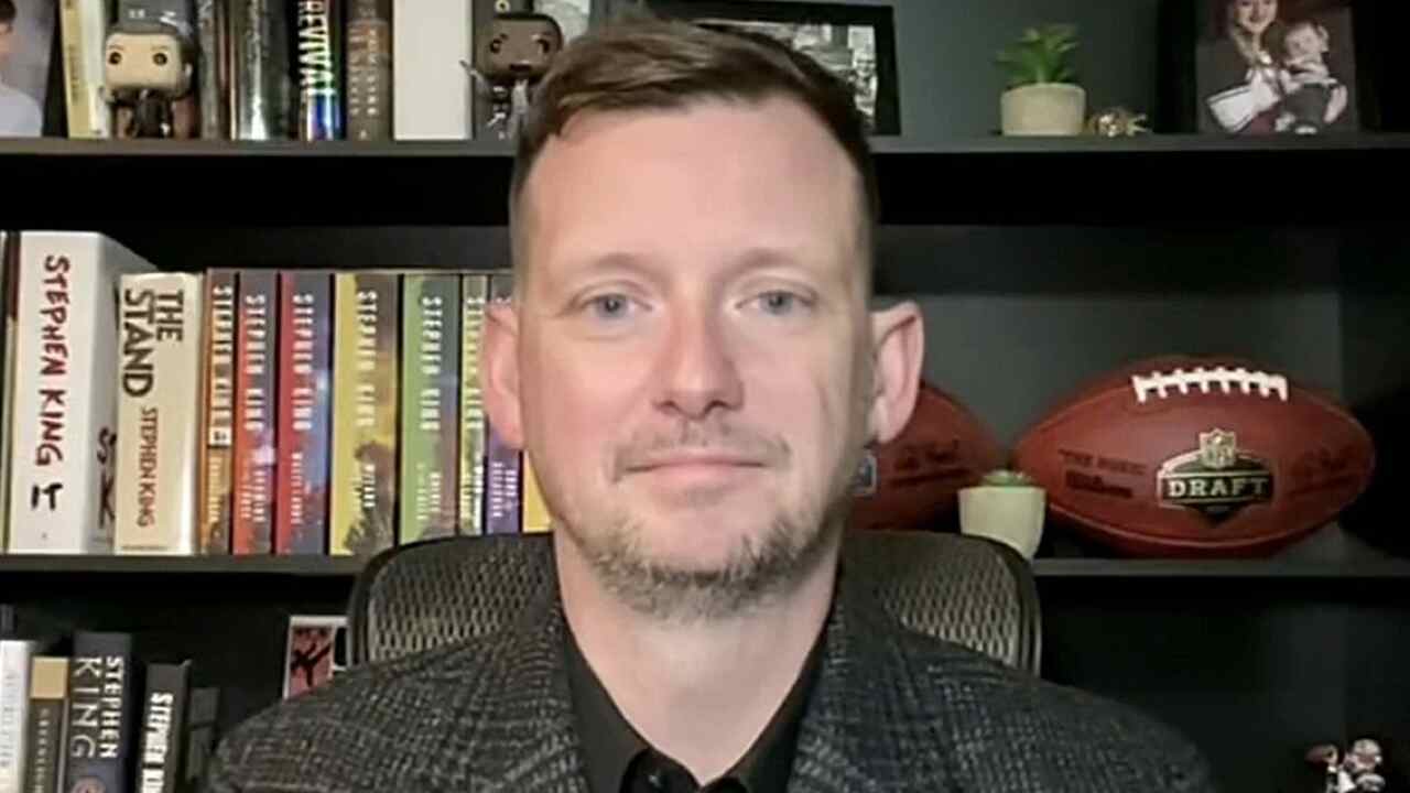 Analista da ESPN tem braço amputado após grave acidente de carro nos EUA