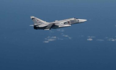 Gripens suecos interceptam caças russos Su-24 e Su-34 no Mar Báltico. Foto: @Forsvarsmakten