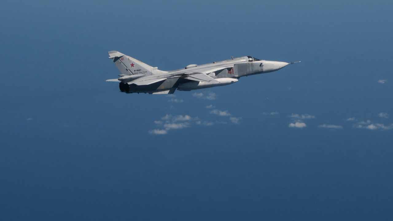 Gripens suecos interceptam caças russos Su-24 e Su-34 no Mar Báltico. Foto: @Forsvarsmakten