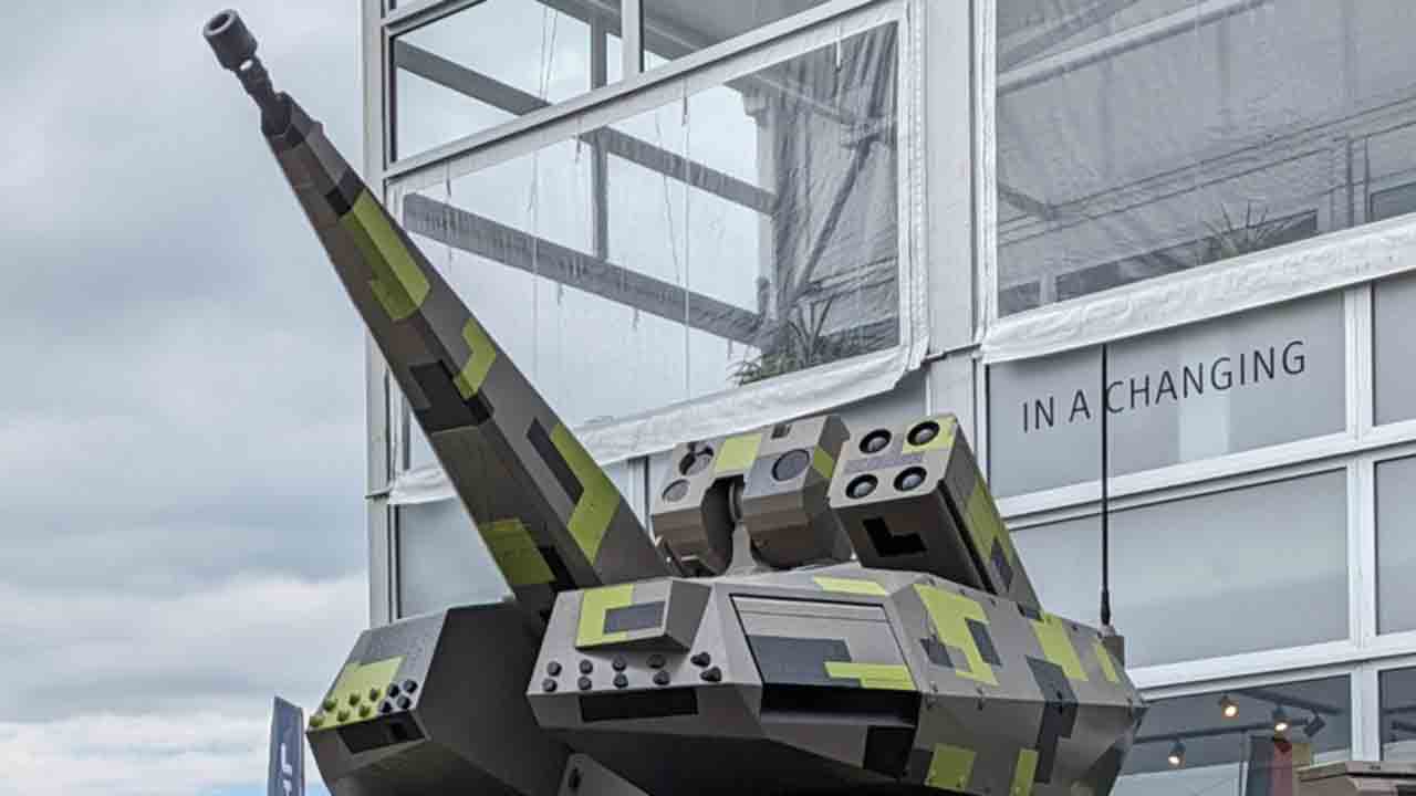 Sistema de defesa aérea Rheinmetall BOXER Skyranger 30 com canhão Oerlikon 30 mm