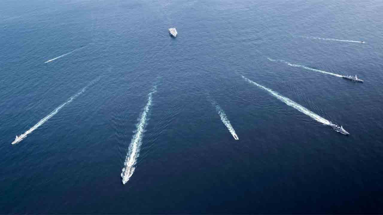 La NATO conclude l’esercitazione con sottomarini e forze di 9 Paesi nel Mare di Norvegia (X @NATO_MARCOM)