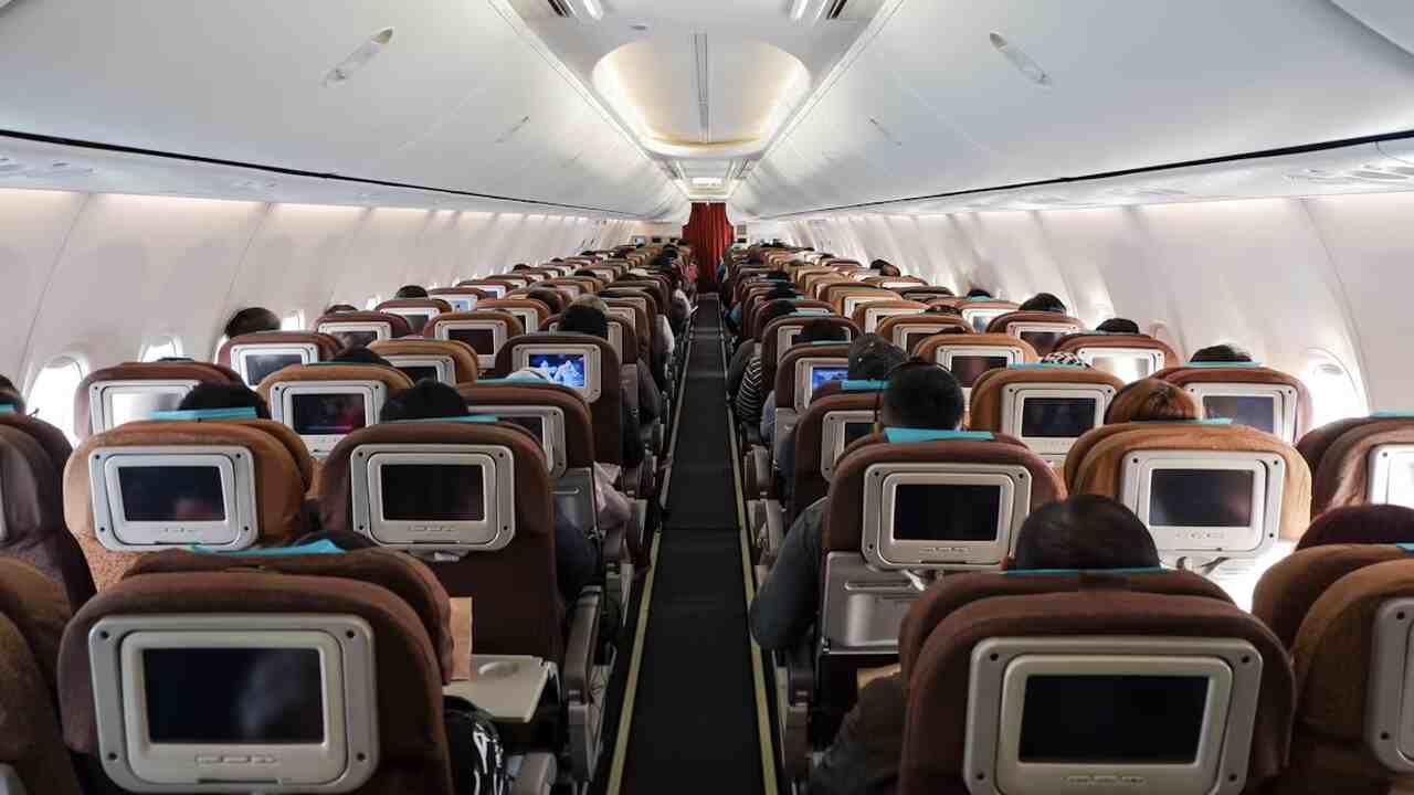 Especialista em viagens aponta o assento mais desconfortável de um avião
