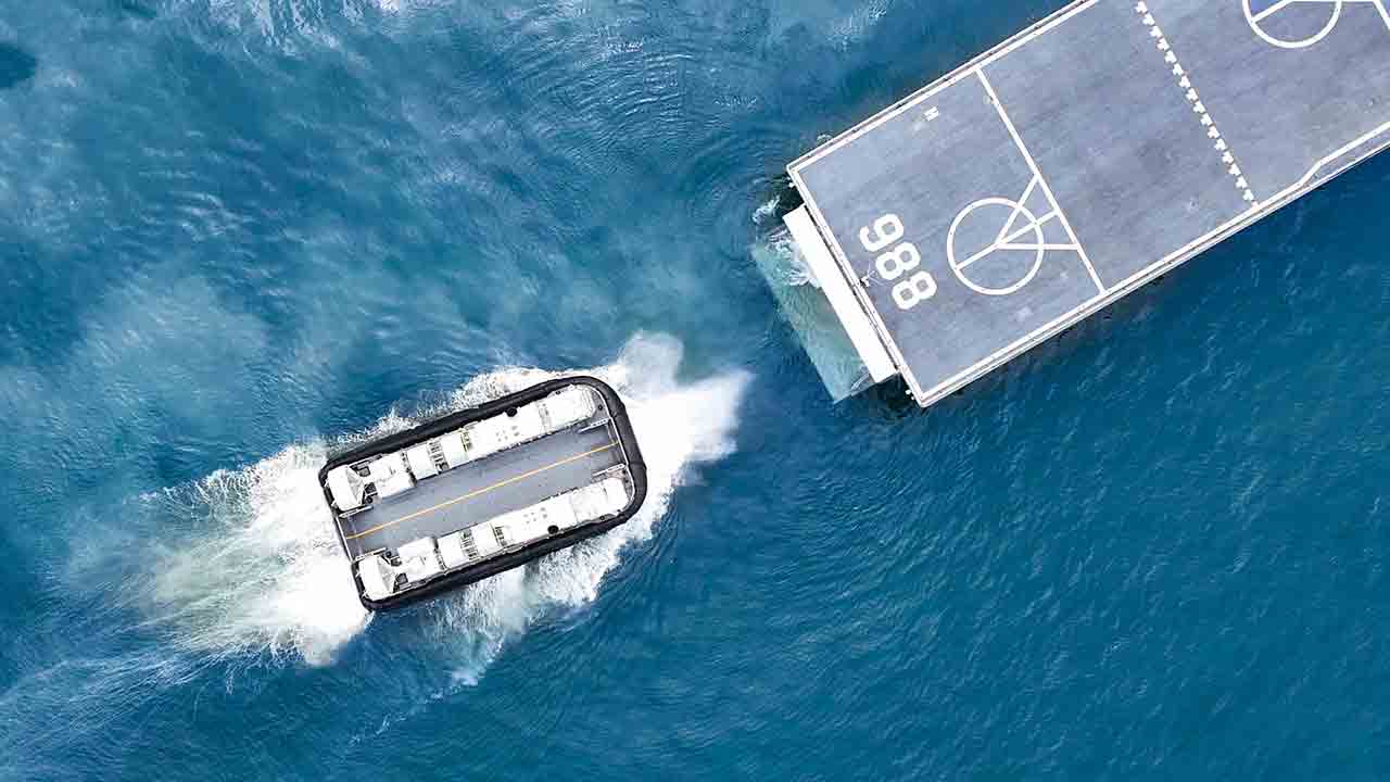 Imagens mostram exercício da Marinha chinesa com embarcação sobre almofada de ar. Foto: Exército de Libertação Popular da China