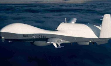 OTAN anuncia compra de até cinco drones MQ-4C Triton para reforçar vigilância marítima