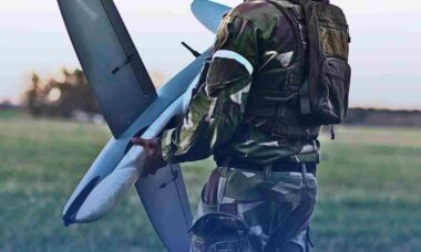 OTAN lança Drone Edge e investirá US$ 40 bilhões em defesa contra drones