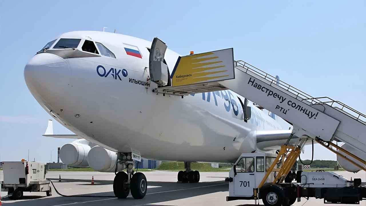 Il-96-400M e Il-96-300 seguem para Khabarovsk para nova etapa de testes. Foto: Rostec