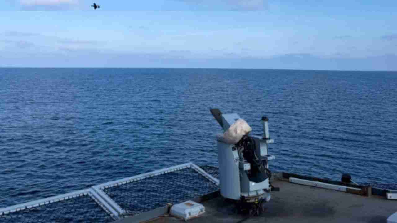Ucrânia testa torreta antidrone Predator em fragata da OTAN com sucesso