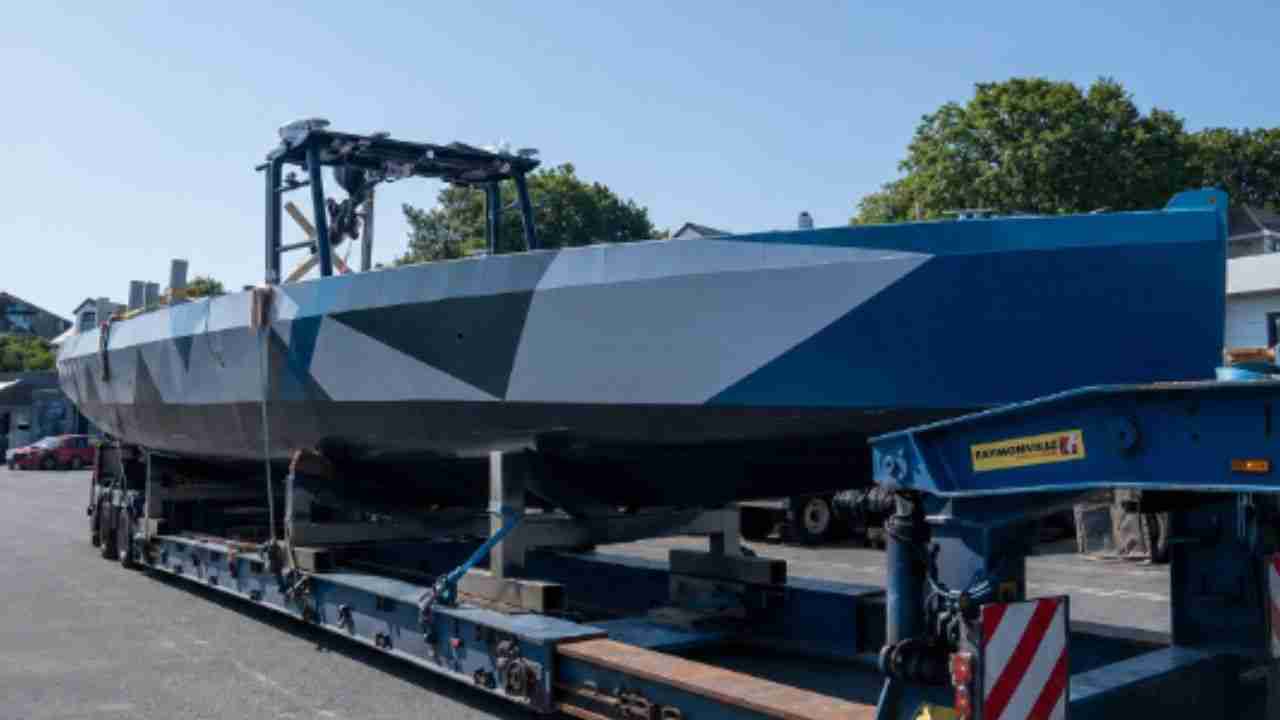 Reino Unido apresenta Oceanus17: navio robótico capaz de operar por mais de 50 dias