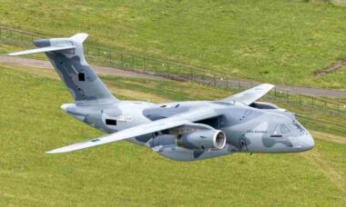 República Tcheca recebe o primeiro avião militar Embraer C-390 Millennium