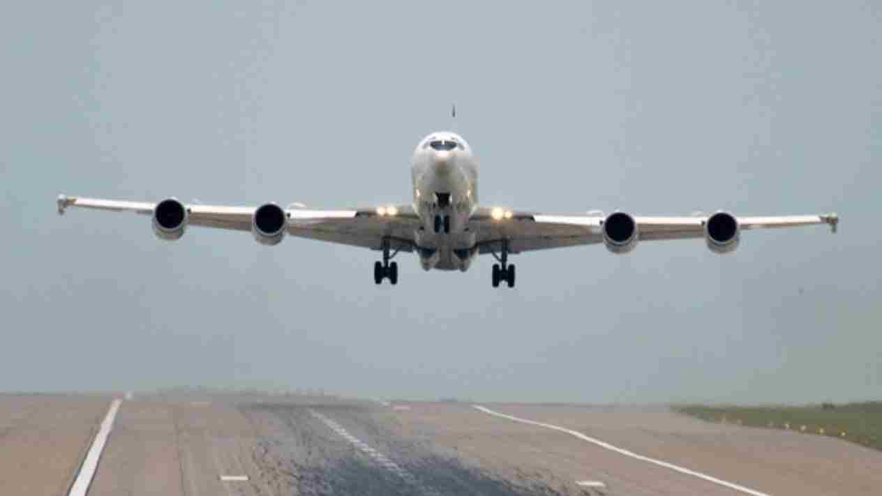 Marinha dos EUA prolonga operação do E-6B com contrato de até 10 anos
