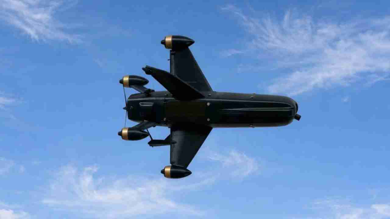 Força Aérea dos EUA amplia arsenal de drones interceptadores com contrato de US$ 90 milhões