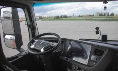 Caminhões autônomos KAMAZ. Foto: Telegram @rostecru