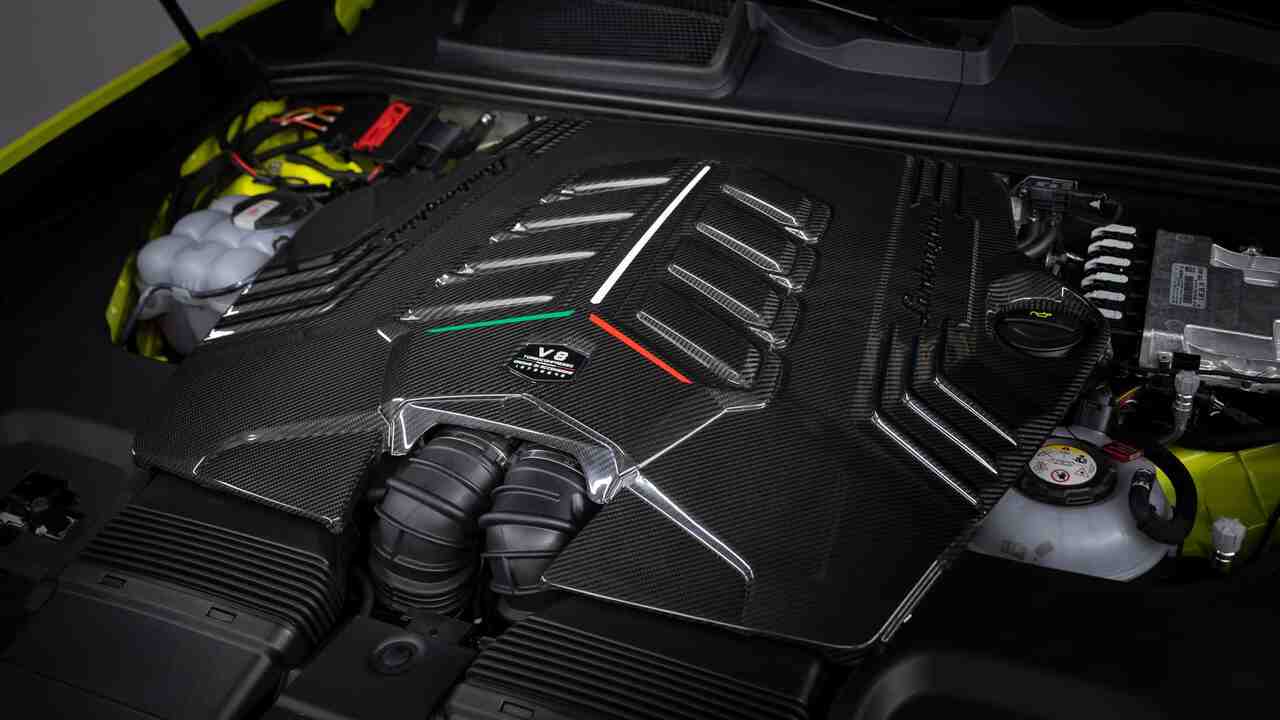 Lamborghini revela Urus SE Performante, seu SUV mais potente até hoje