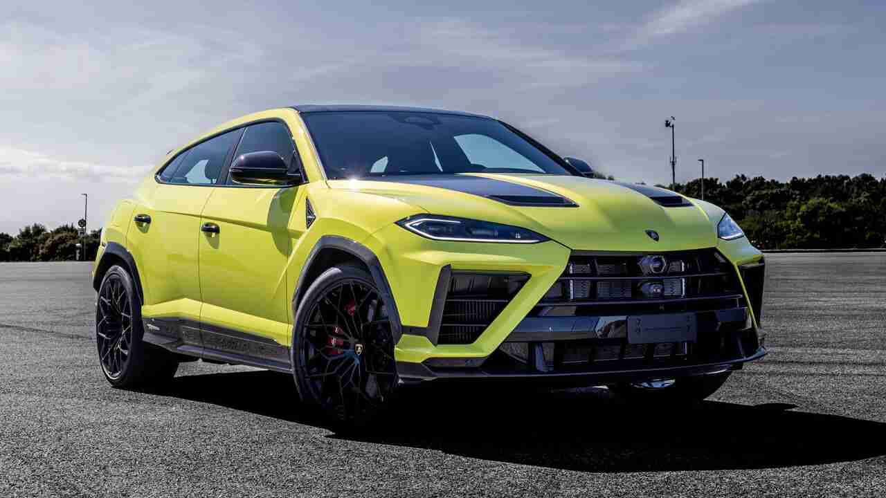 Lamborghini revela Urus SE Performante, seu SUV mais potente até hoje