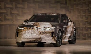 JLR confirma novo Range Rover GT elétrico com estreia prevista para 2027