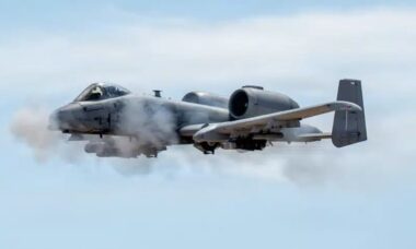 Congresso dos EUA apresenta projeto para impedir aposentadoria do A-10 Warthog