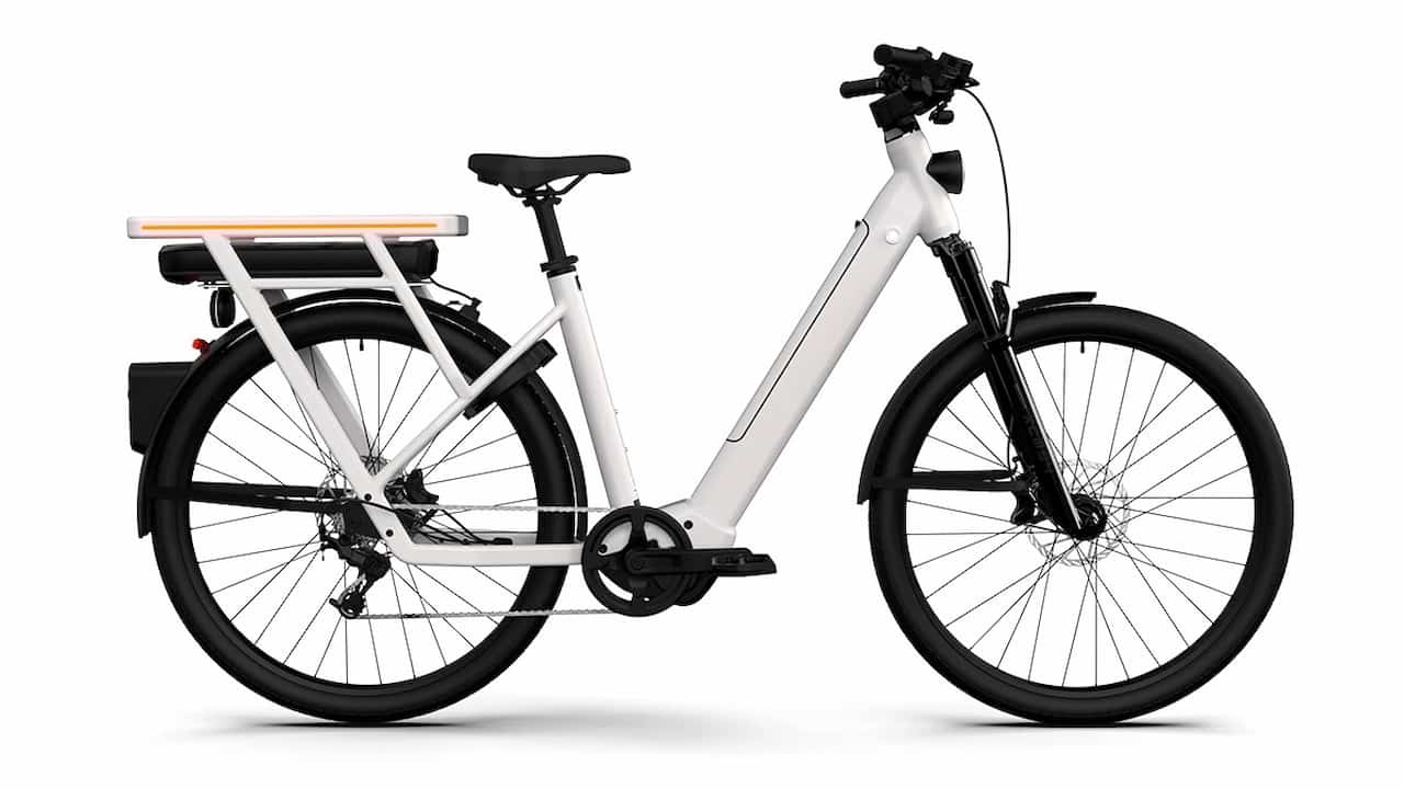 Volkswagen lança bicicleta elétrica com câmera traseira e capacete inteligente
