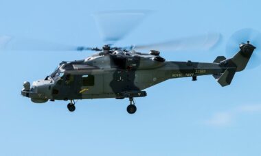 Marinha Real britânica substituirá helicópteros Wildcat por drones