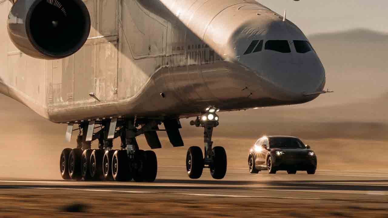Porsche and the world’s largest aircraft carry out an unusual test in the Mojave Desert. Photo: Porsche