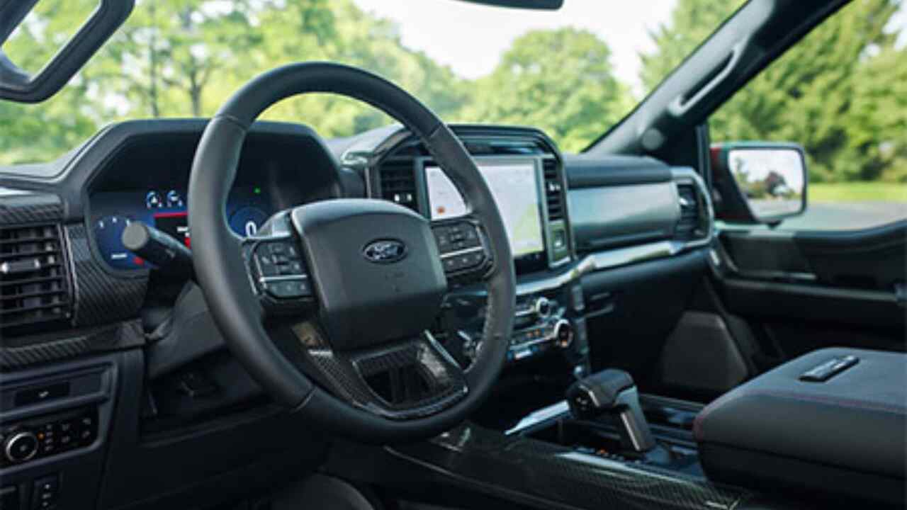 Shelby lança F-150 Super Snake de 810 cv para rivalizar com nova Ram Rumble Bee