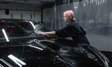 Restrição de água no Reino Unido muda rotina de lavagem dos carros. Foto: Pexels
