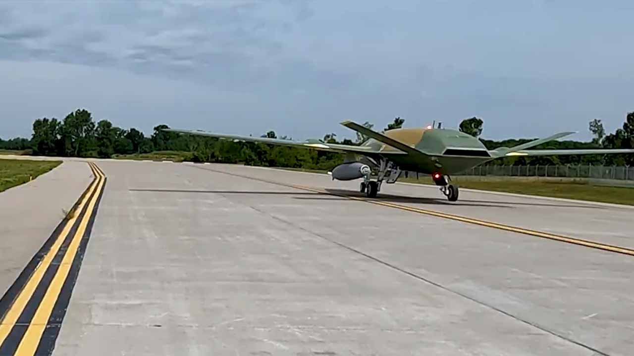 MQ-25Aスティングレイ。写真：X @BoeingDefense