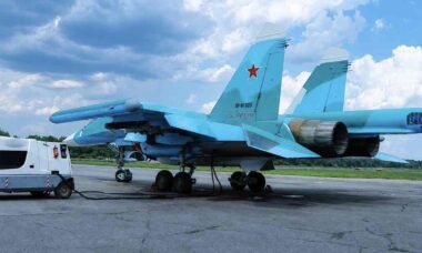 Rússia recebe novo lote de caças Su-30SM2 e Su-34 em meio a perdas na guerra