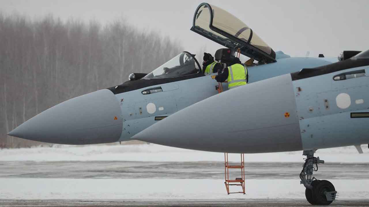 2025年12月に引き渡されたSu-35S戦闘機。写真:Telegram @uac_ru