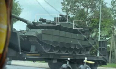Tanque T-90M com sistema Arena-M é visto na Rússia e reforça avanço contra drones (X @WillKnowler / Telegram - supernova_plus)