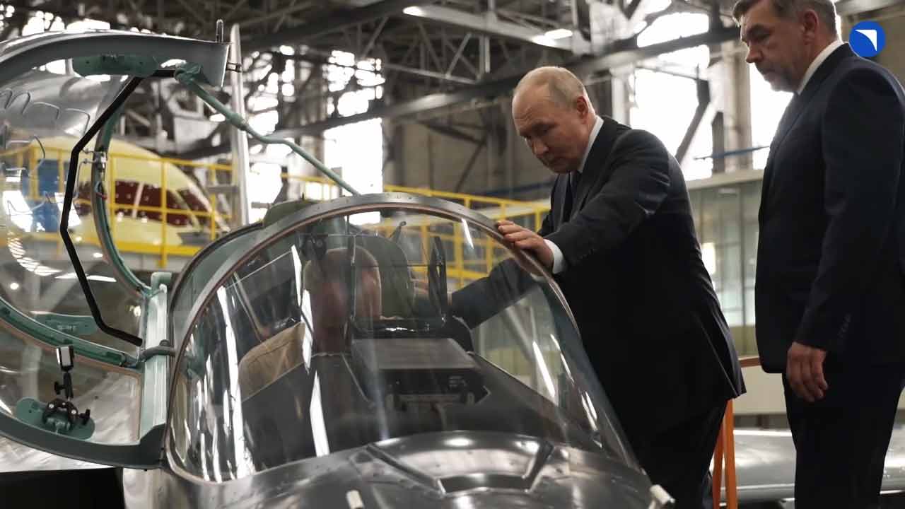 Vídeo: Putin inspeciona MS-21 e c em meio ao aumento de ataques com drones na Rússia